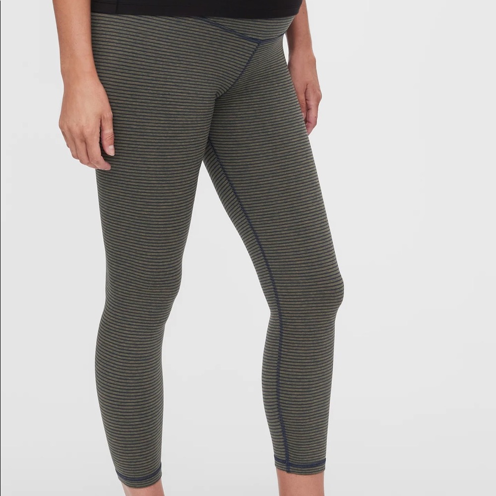 Gap Gapfit maternity 7/8 leggings eclipse